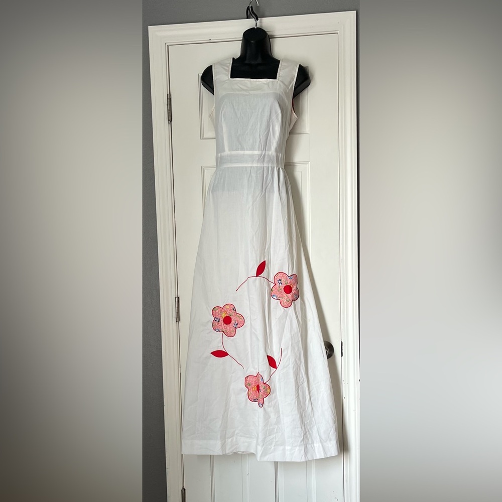 Vintage 1970’s White Appliqué Cotton Maxi Dress